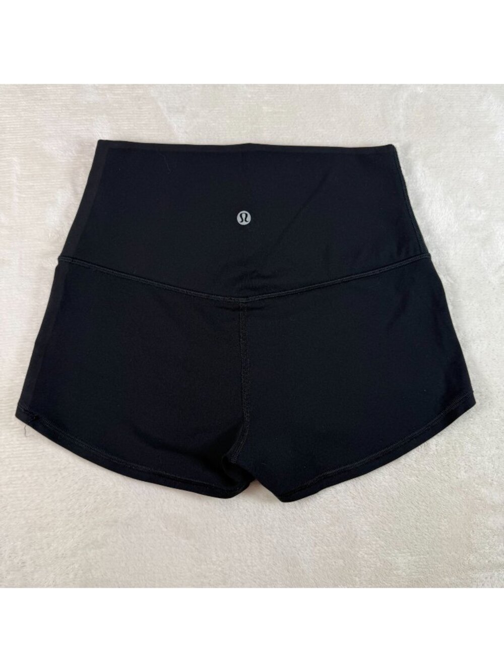 Lululemon Align High Rise Shorts 2" Womens 6 Black Athleisure Workout Gym Stretc